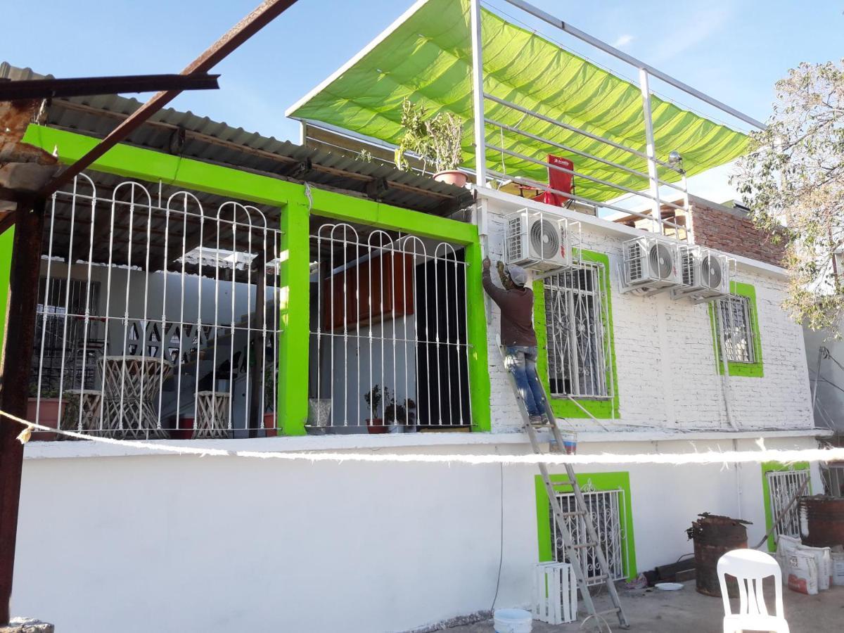 Tortuga Hostel Topolobampo Exterior photo
